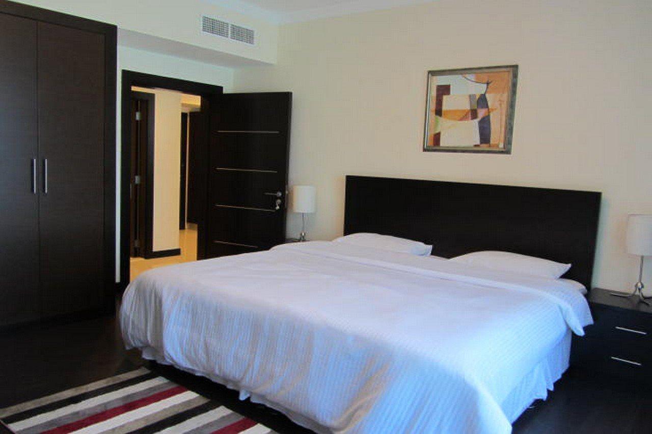Tulip Hotel & Suites Манама Экстерьер фото