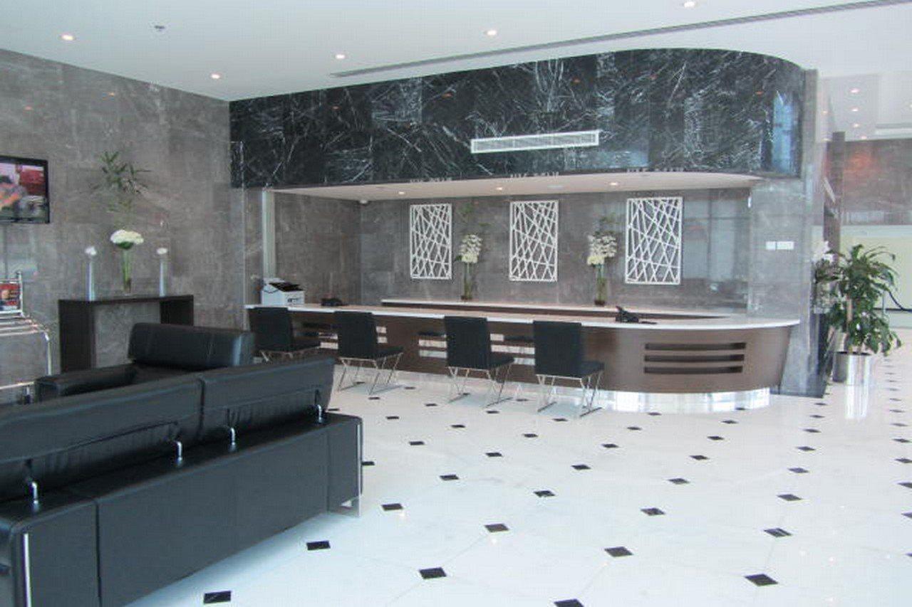 Tulip Hotel & Suites Манама Экстерьер фото