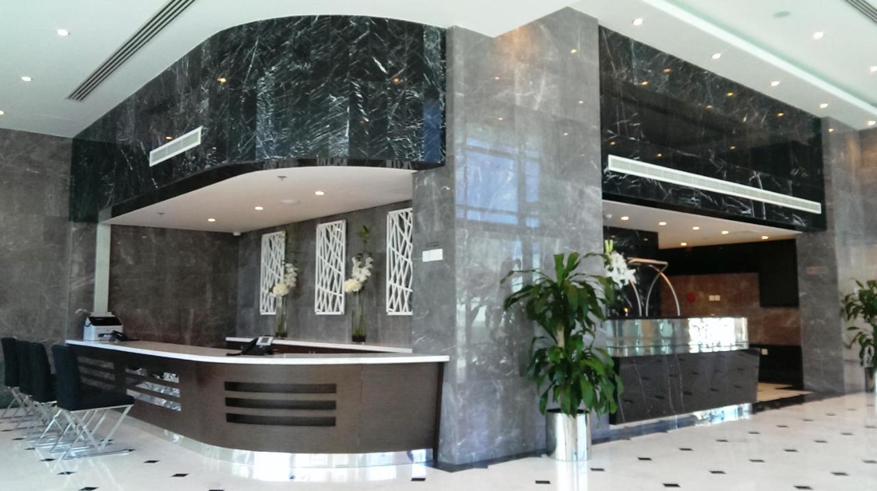 Tulip Hotel & Suites Манама Экстерьер фото